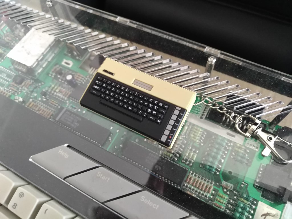 ATARI ST Anhänger.jpg